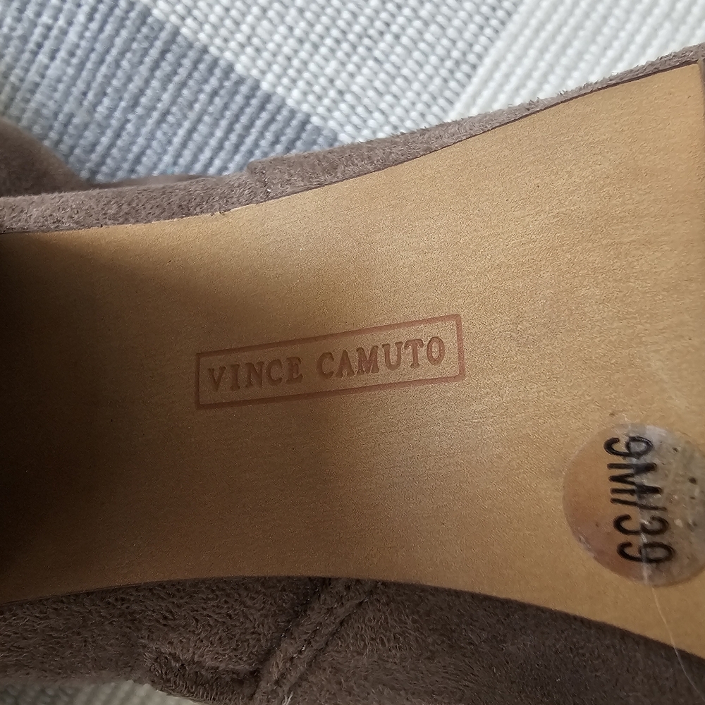 Vince Camuto Faux Suede Chunky-Heel Taupe Over the Knee Boots Sz 9 - Picture 2 of 7